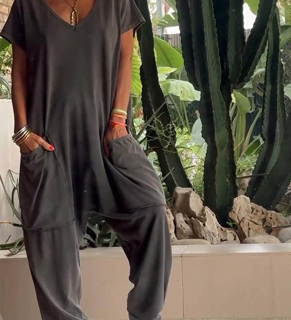 Casual V-neck Solid Color Jumpsuit